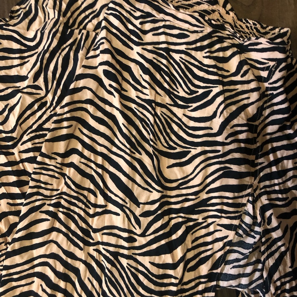 WINDSOR ANIMAL PRINT LONG SKIRT flaw
